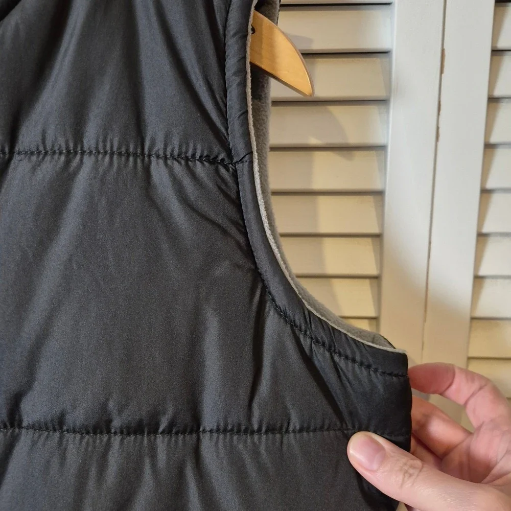 Old Navy Kids Black Puffer Vest Extra Large (14-16) Sleeveless Jacket Ski Winter